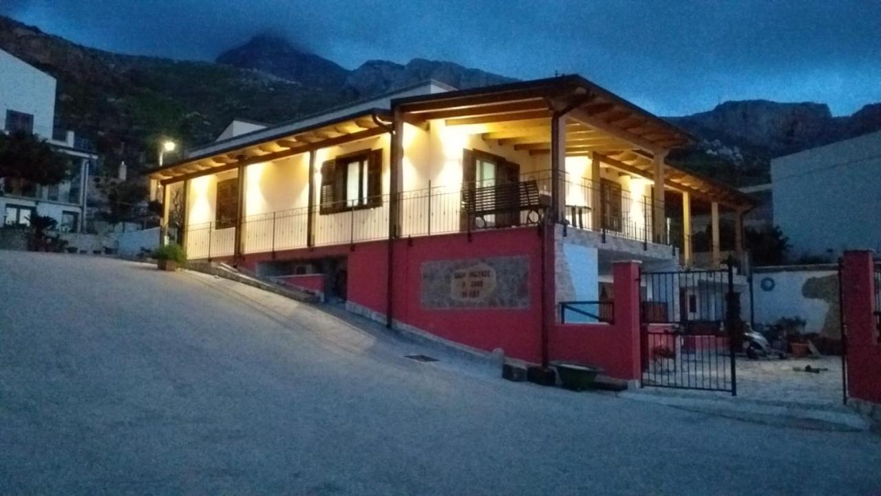 A Casa Di Amy * Macari